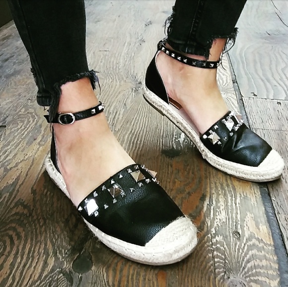 Shoes - 🚨LAST PAIR!!//The Francesca//Black Espadrille